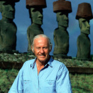 Etter sin ekspedisjon til Påskeøya i 1955-56 tok Thor Heyerdahl, i forståelse med chilenske myndigheter, materiale fra Påskeøya med til Norge for videre studier. Når de var ferdig studert, skulle de føres tilbake til Rapa-Nui. Foto: Knut Snare, NTB scanpix